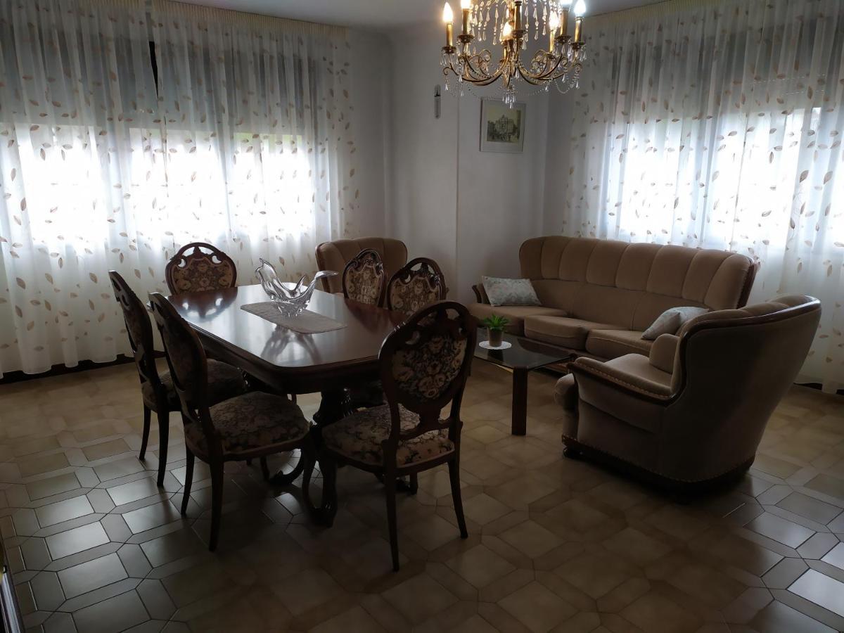 Ardan Paraiso Pontevedra Luaran gambar