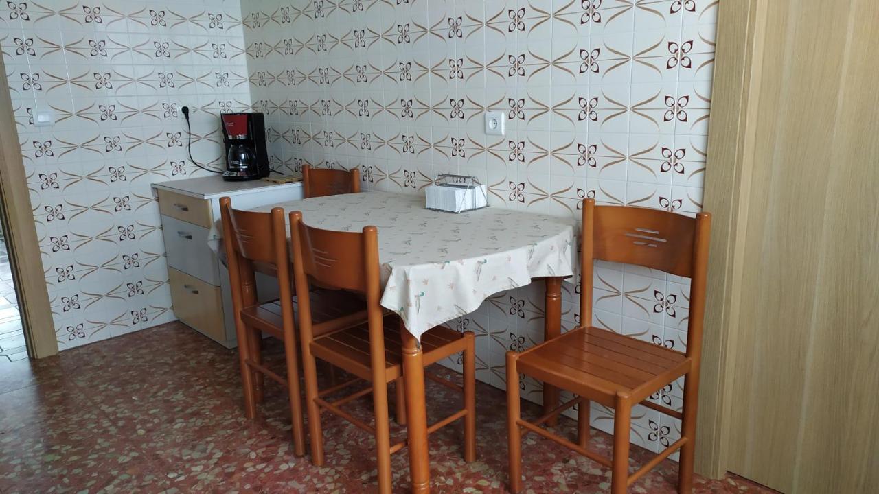 Ardan Paraiso Pontevedra Luaran gambar